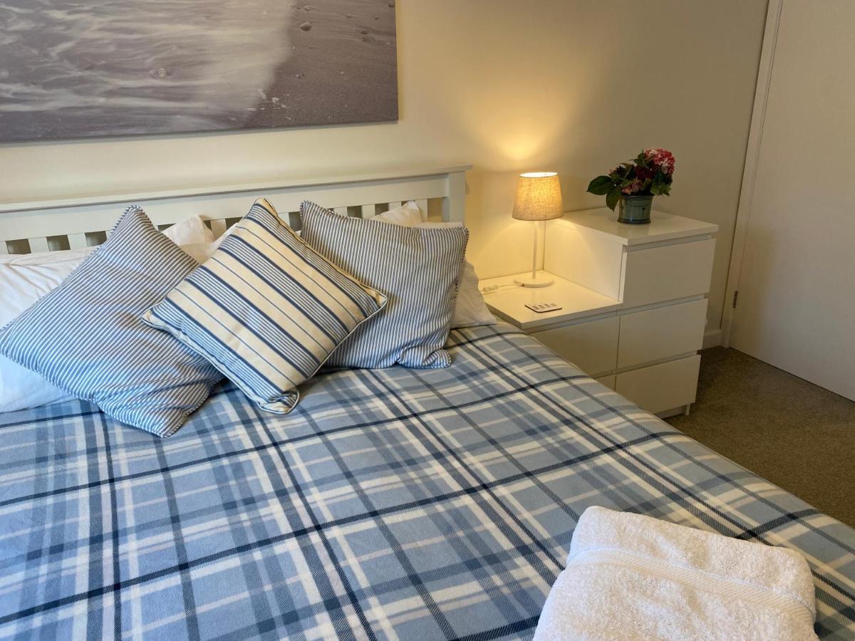 Trafalgar, Lovely Ground Floor Flat With Outside Patio Garden, Minutes Walk To Seafront سيفيو المظهر الخارجي الصورة